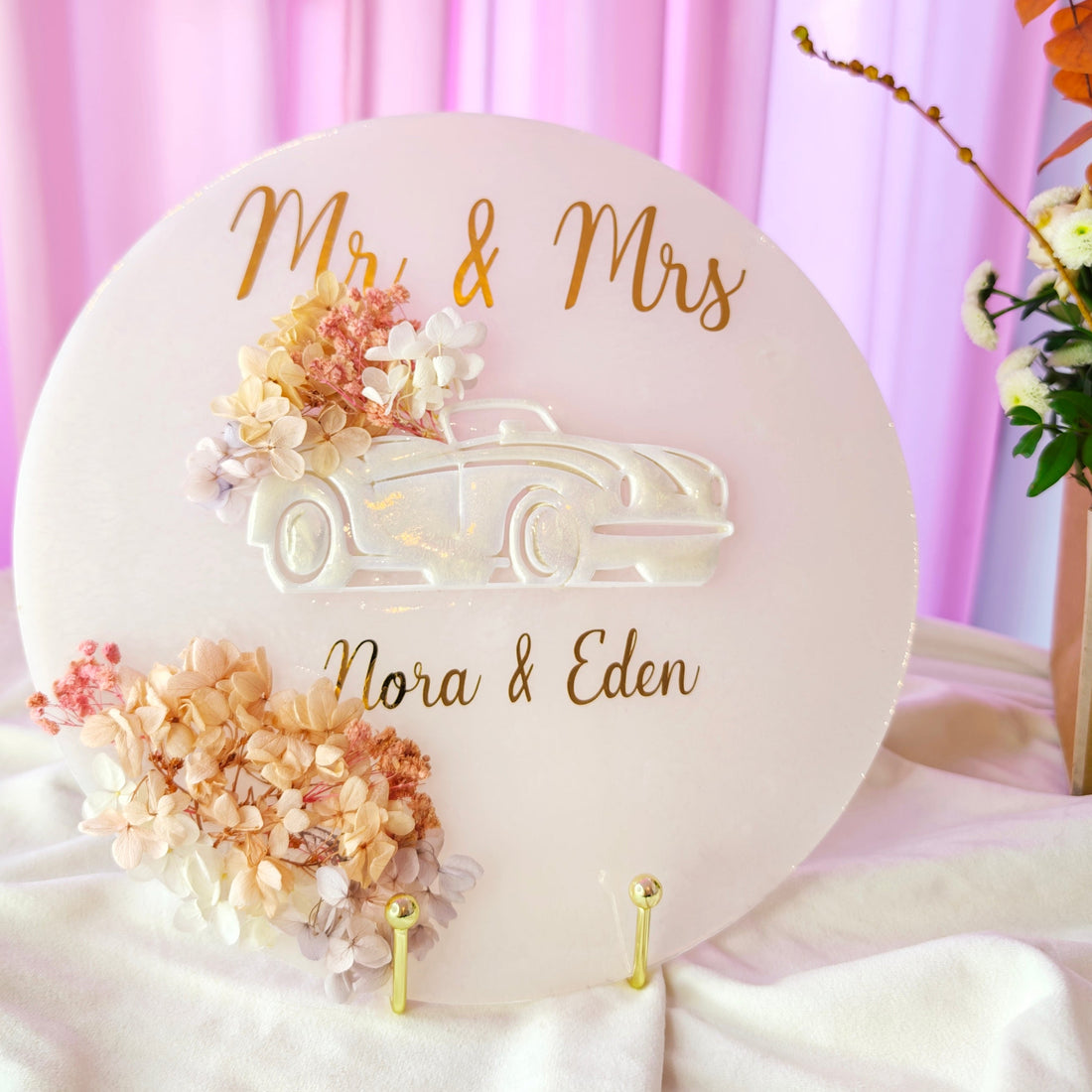 Cadre mariage personnalisé avec voiture et fleurs – Souvenir de bouquet
